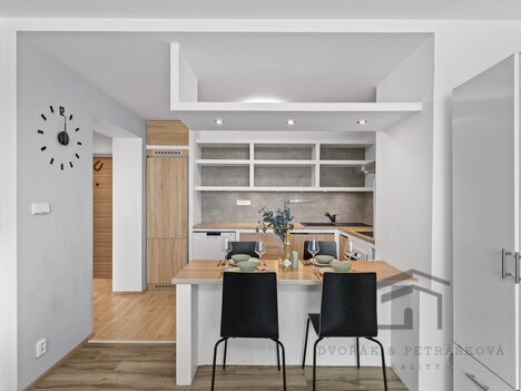 Prodej bytu 2+kk, 46m2, Praha - Bajkonurská
